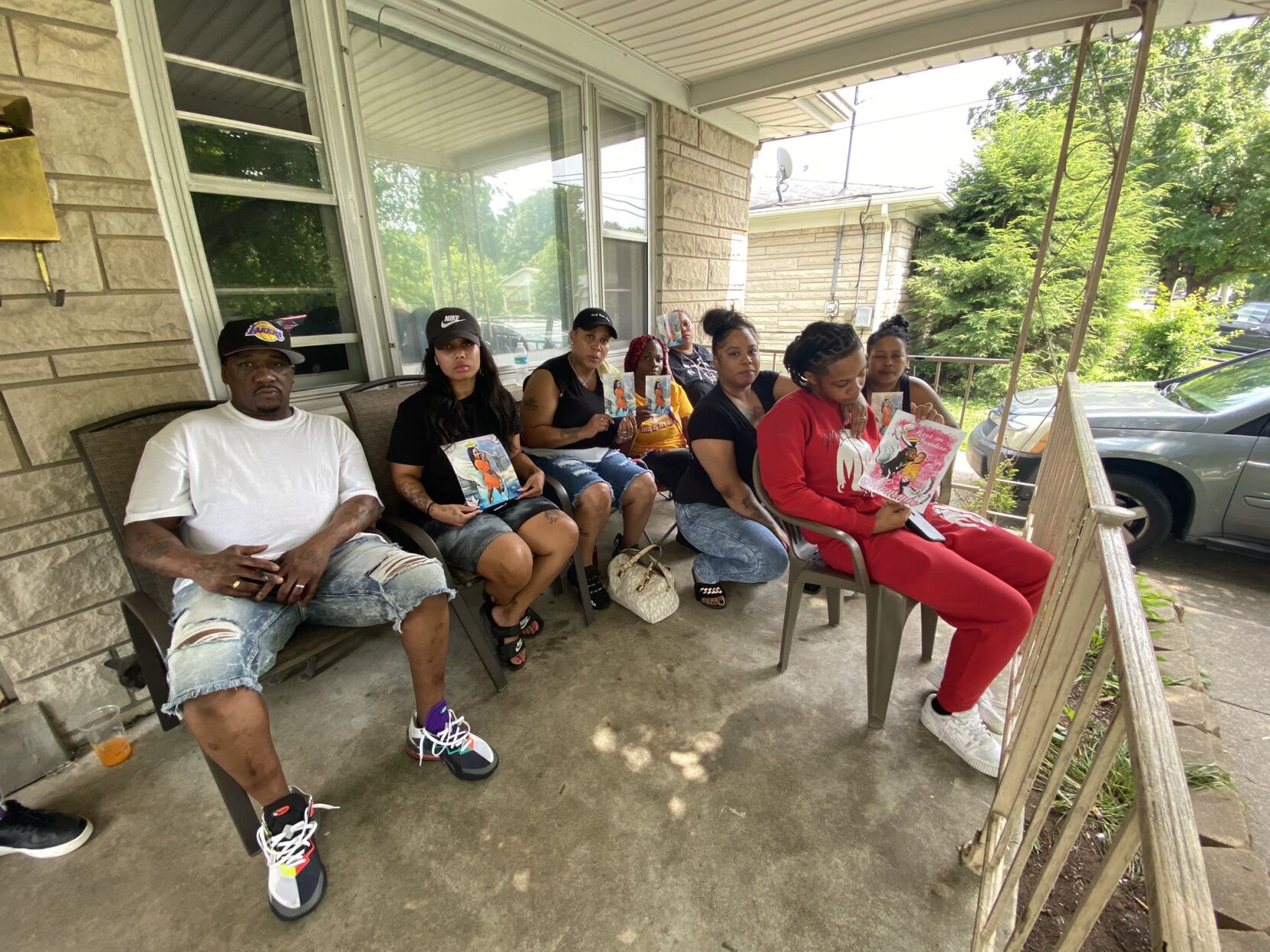 Ta’Neasha Chappell family.jfif